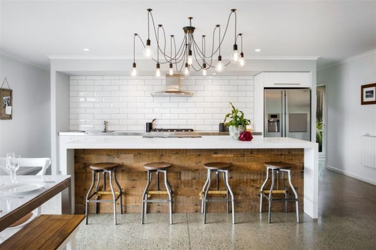 Photo of property in 26 Kohia Way, Huapai, Kumeu, 0810