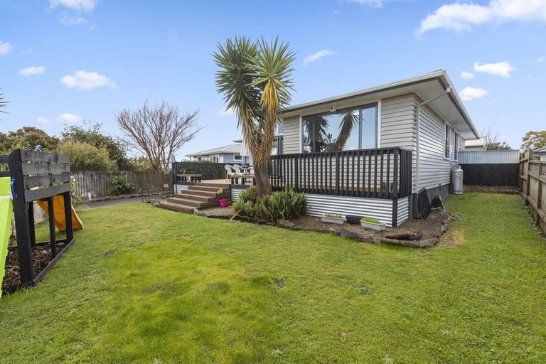 Photo of property in 13 Bristol Avenue, Brookfield, Tauranga, 3110