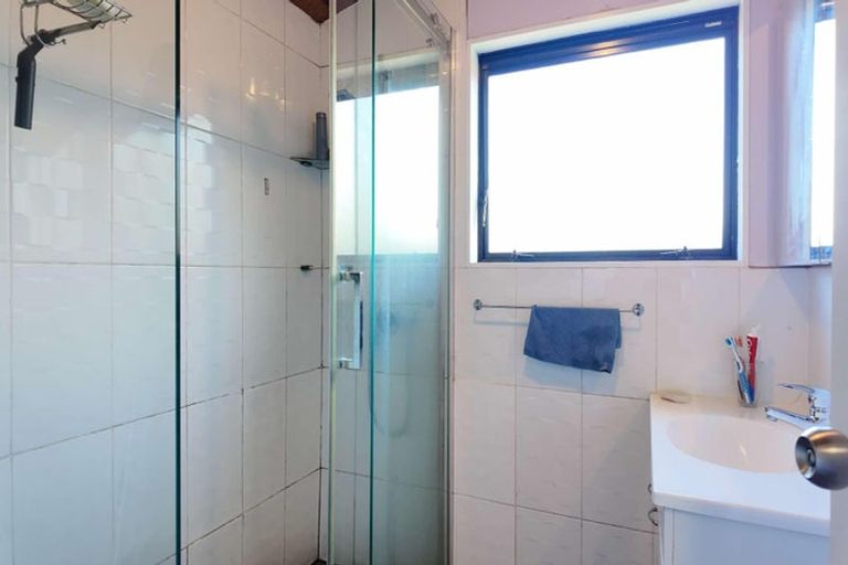 Photo of property in 372 Swanson Road, Ranui, Auckland, 0612