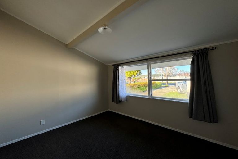Photo of property in 220 Sandwich Road, St Andrews, Hamilton, 3200