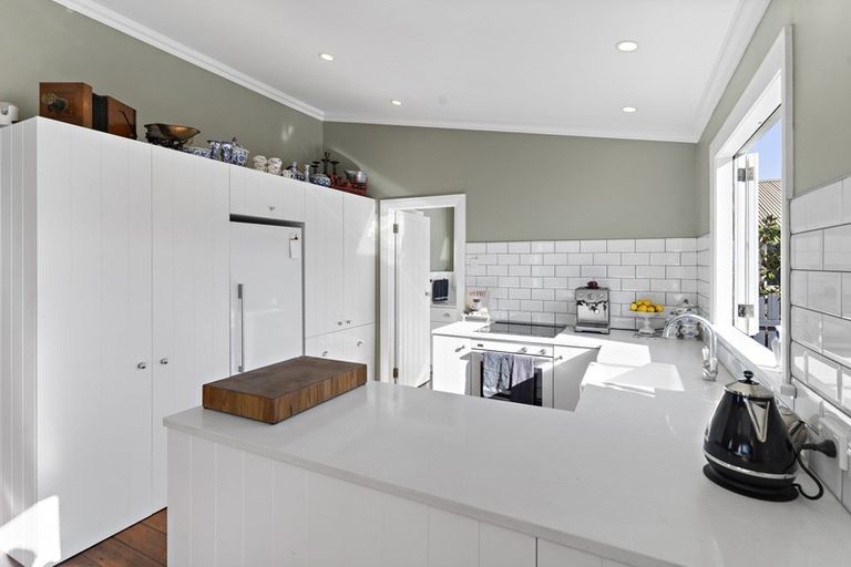 Photo of property in 150 East Street, Greytown, 5712