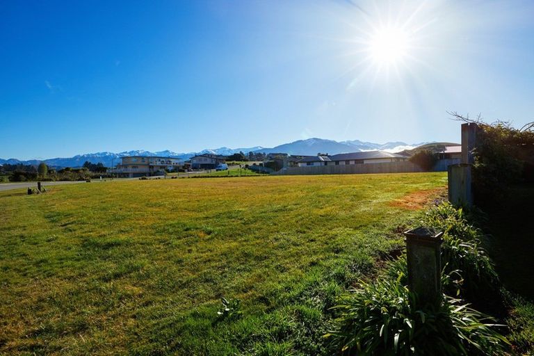 Photo of property in 12 Greenburn Way, Kaikoura Flat, Kaikoura, 7371