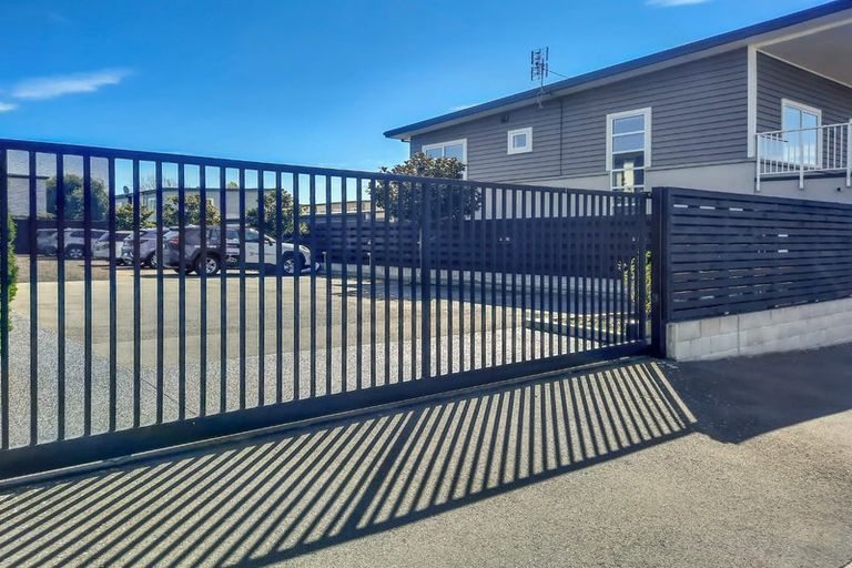 Photo of property in 4/275 Kilmore Street, Christchurch Central, Christchurch, 8011