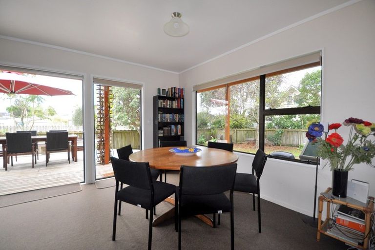 Photo of property in 21 Holland Close, Pauanui, Hikuai, 3579