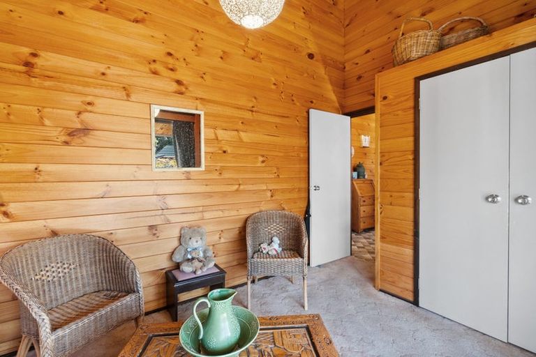 Photo of property in 18 Kingfisher Way, Te Kowhai, Hamilton, 3288