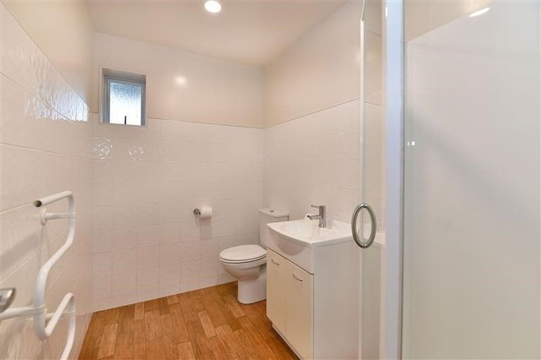 Photo of property in 37 Gledstane Road, Stanmore Bay, Whangaparaoa, 0932