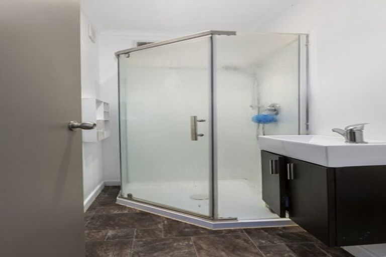 Photo of property in 132 Queen Street, North Dunedin, Dunedin, 9016