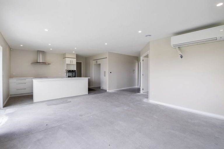 Photo of property in 16a Coulter Road, Owhata, Rotorua, 3010