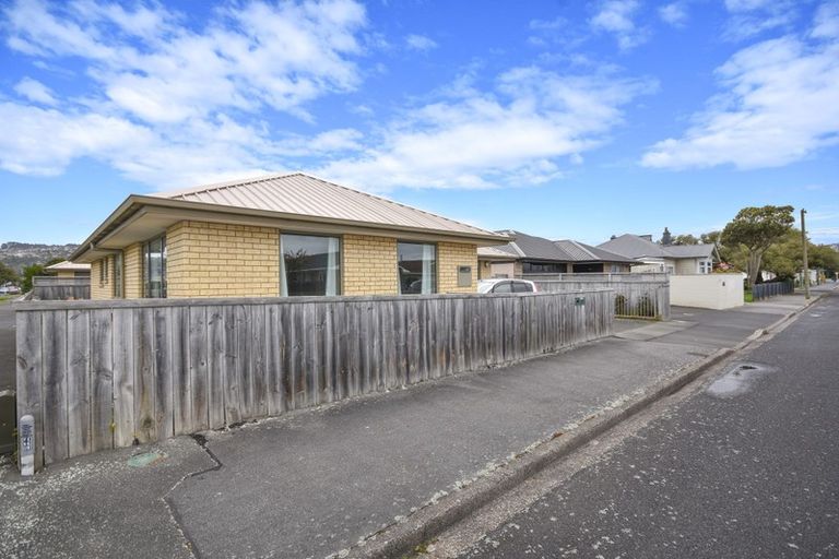 Photo of property in 16 Churchill Street, Saint Kilda, Dunedin, 9012