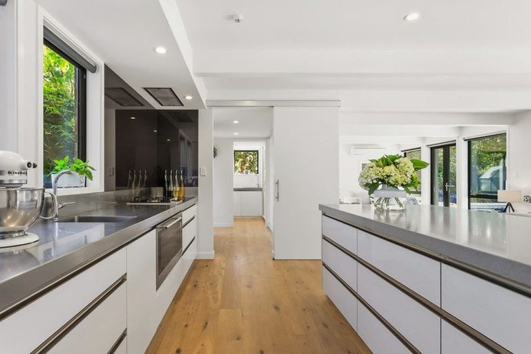 Photo of property in 190 Fendalton Road, Fendalton, Christchurch, 8052