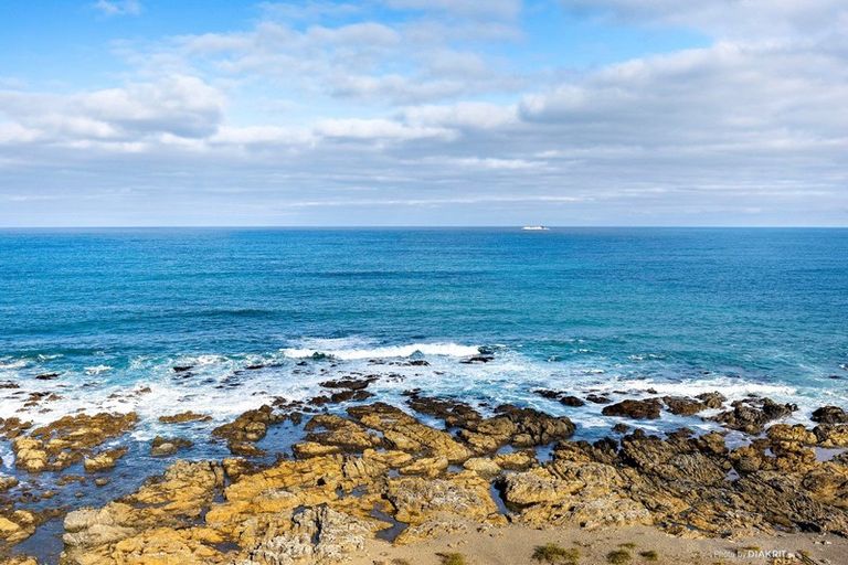 Photo of property in 191 Severn Street, Island Bay, Wellington, 6023