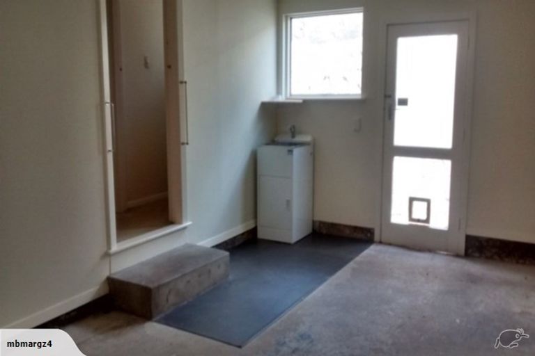 Photo of property in 2/294a Westminster Street, Mairehau, Christchurch, 8013