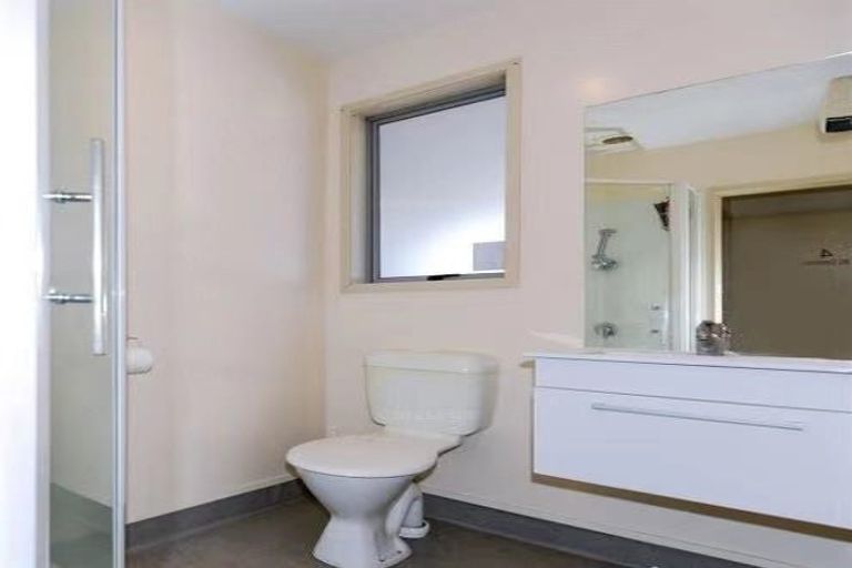 Photo of property in 76 Osborne Street, Waltham, Christchurch, 8011