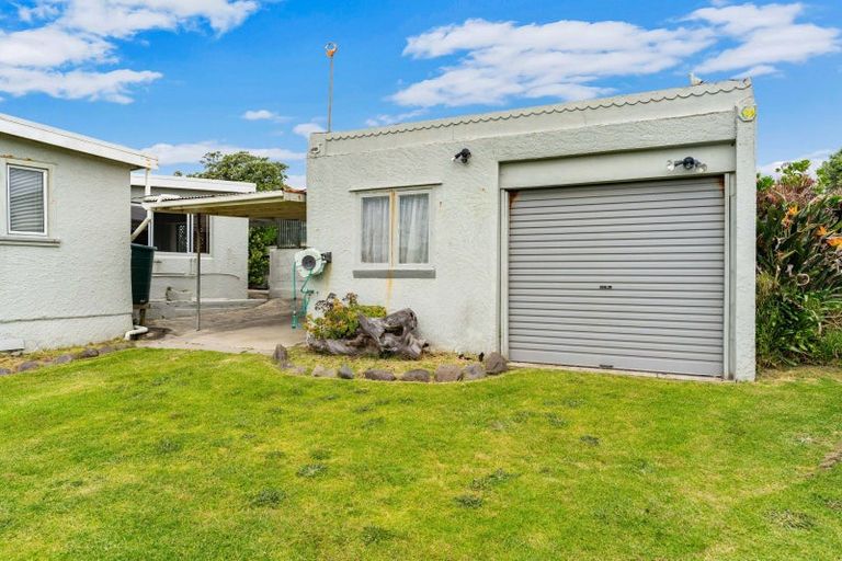 Photo of property in 4 Bayly Street, Baylys Beach, Dargaville, 0377
