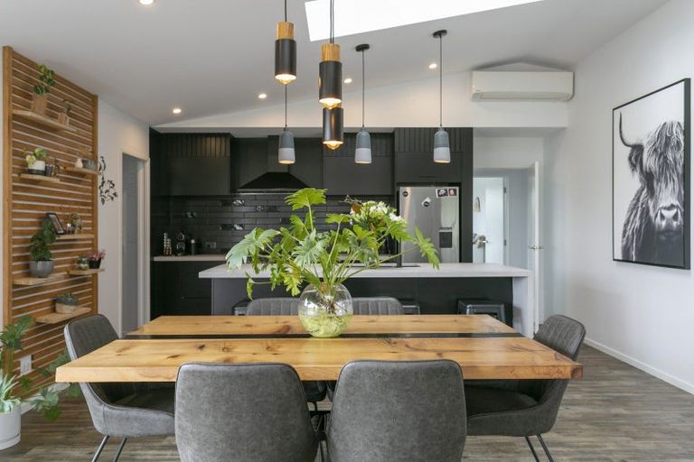 Photo of property in 6 Kahikatea Drive, Kinloch, Taupo, 3377