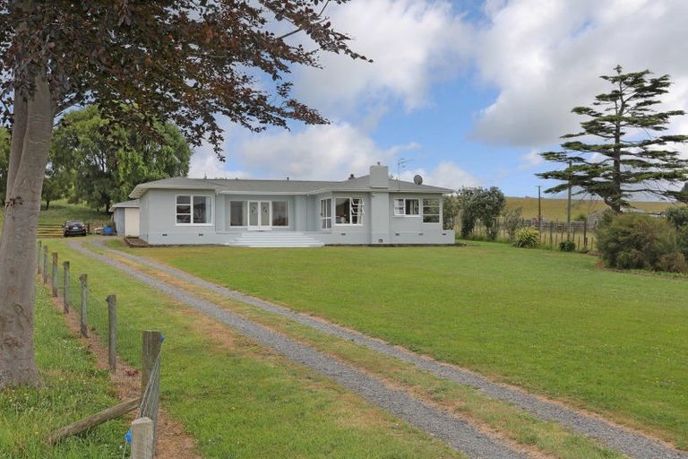 Photo of property in 2 Viles Road, Bulls, 4894