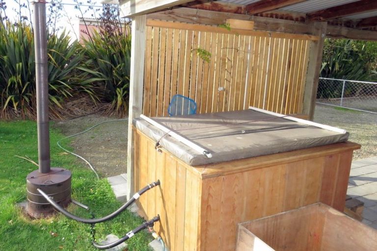 Photo of property in 26 Lincoln Street, Hampden, 9410