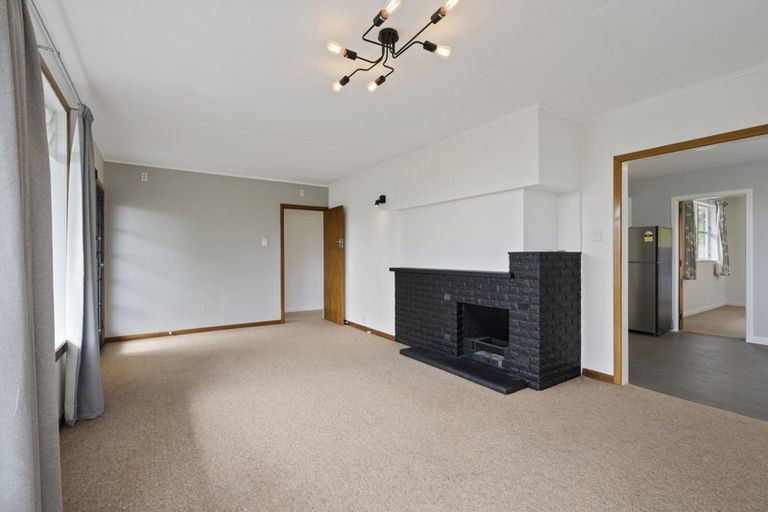 Photo of property in 51 Tarahua Road, Welbourn, New Plymouth, 4310