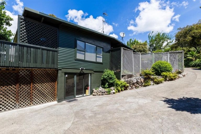 Photo of property in 31 Tauroa Road, Havelock North, 4130