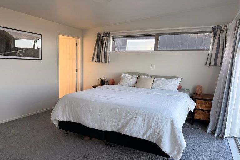 Photo of property in 16 Motukari Place, Onaero, Waitara, 4383