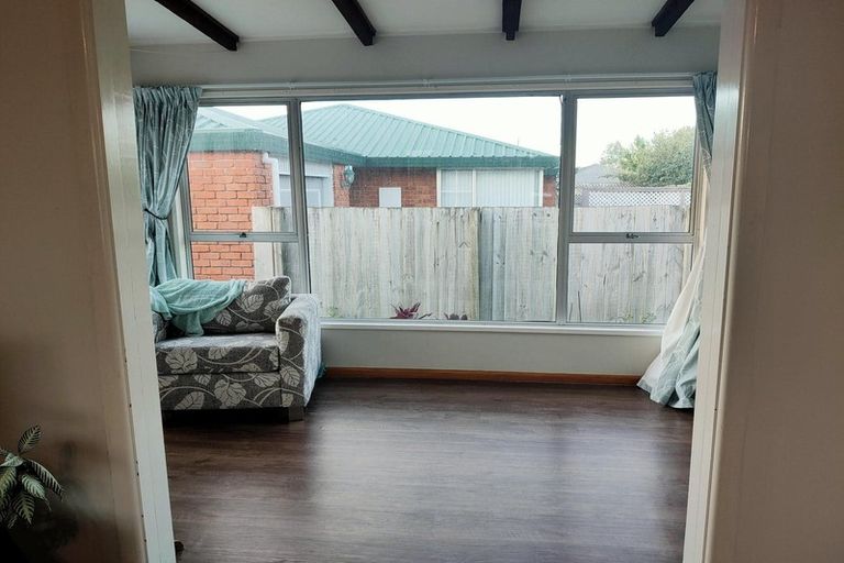 Photo of property in 18 Coniston Avenue, Ilam, Christchurch, 8041