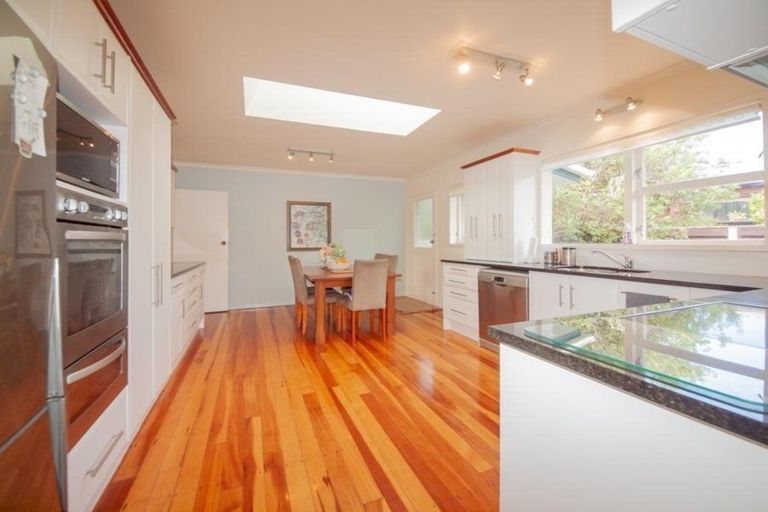 Photo of property in 25 Cranwell Street, Churton Park, Wellington, 6037