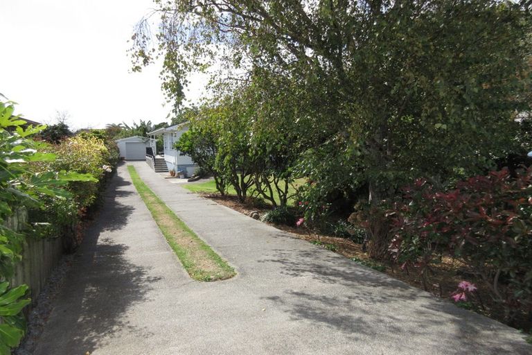 Photo of property in 63 Martin Road, Paraparaumu Beach, Paraparaumu, 5032