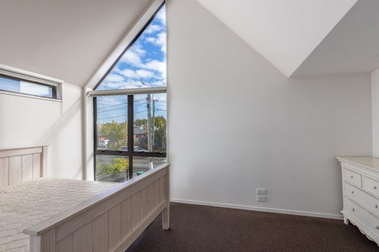 Photo of property in 1/20 North Avon Road, Richmond, Christchurch, 8013