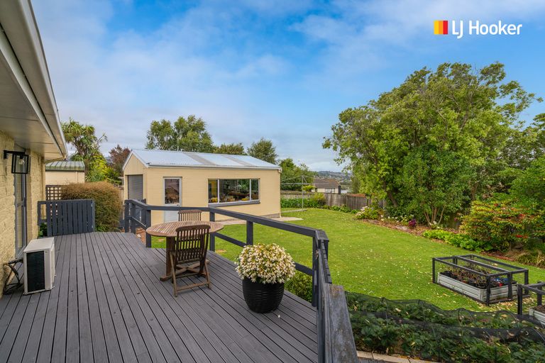 Photo of property in 38 Estuary Crescent, Fairfield, Dunedin, 9018