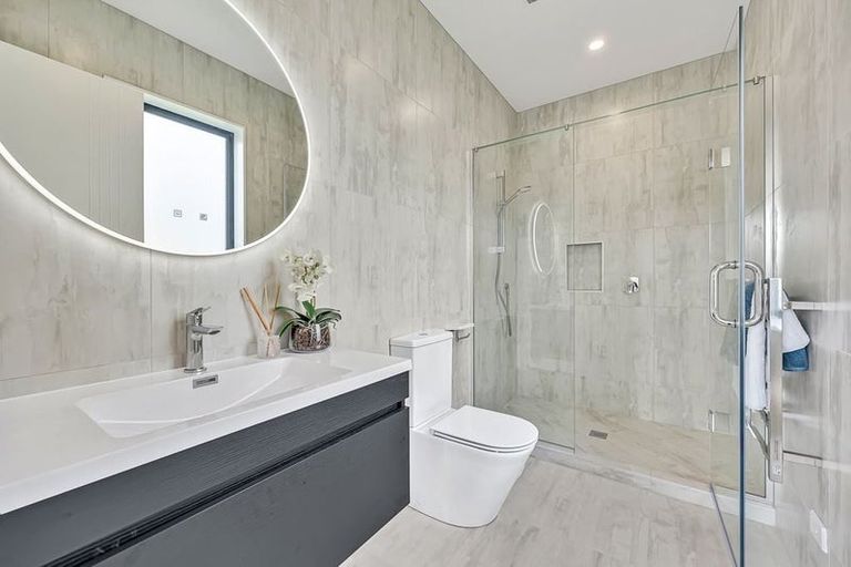 Photo of property in 4 Wheki Place, Swanson, Auckland, 0614