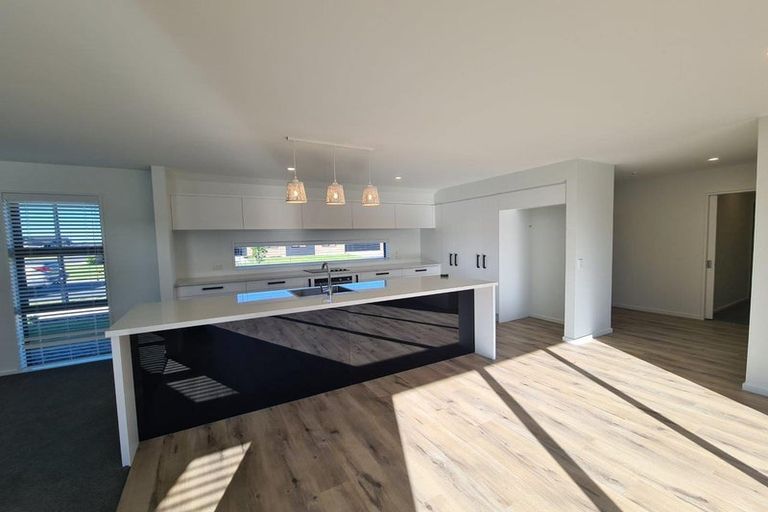 Photo of property in 9 Drylands Drive, Rolleston, 7614