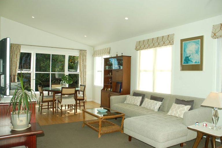 Photo of property in 28 James Mcleod Road, Shelly Beach, Helensville, 0874