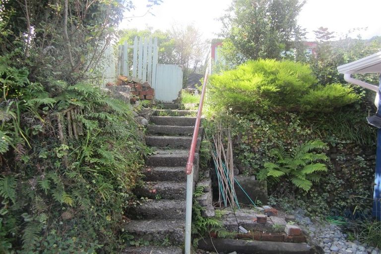 Photo of property in 7 Ashmore Avenue, Cobden, Greymouth, 7802