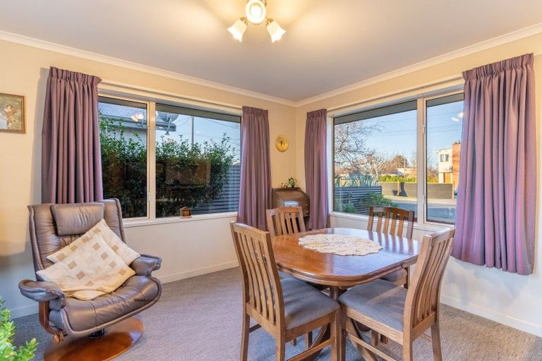 Photo of property in 100 Park Street, Winton, 9720