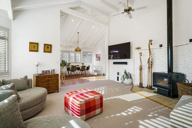 Photo of property in 94d Perth Street, Holmes Hill, Oamaru, 9401