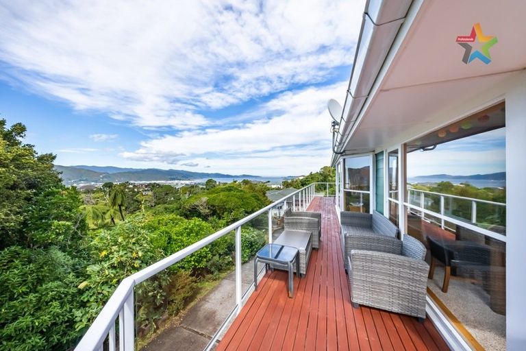 Photo of property in 138 Normandale Road, Normandale, Lower Hutt, 5010