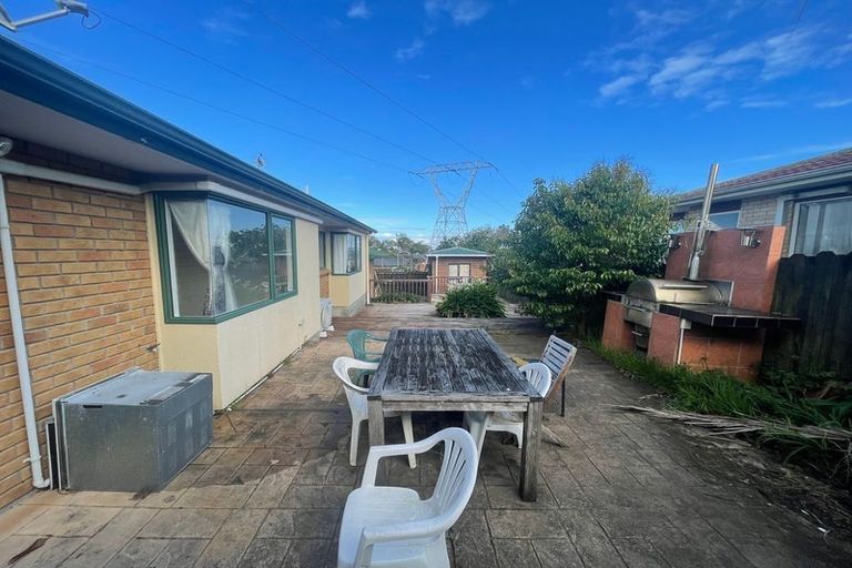 Photo of property in 1 Hansworth Place, Flat Bush, Auckland, 2019