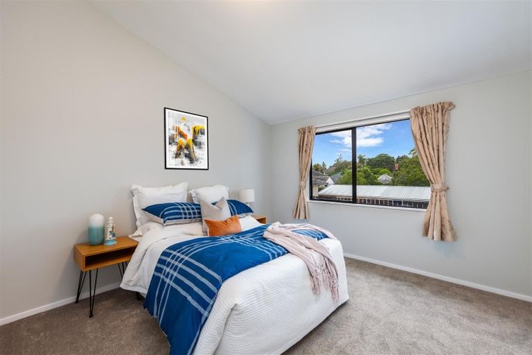Photo of property in 1/11 Brookfield Road, Te Atatu Peninsula, Auckland, 0610