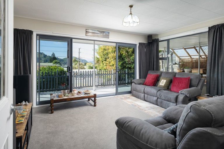 Photo of property in 20a Canterbury Street, Picton, 7220