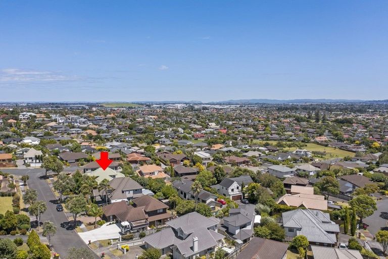Photo of property in 1/67 Simmental Crescent, Somerville, Auckland, 2014