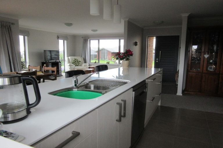 Photo of property in 12 Pine Crest Drive, Richmond, 7020