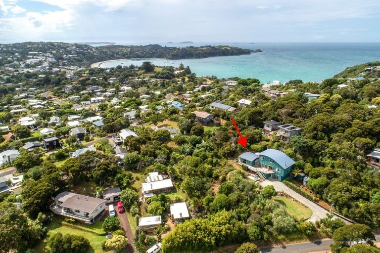 Photo of property in 12 Makora Avenue, Oneroa, Waiheke Island, 1081