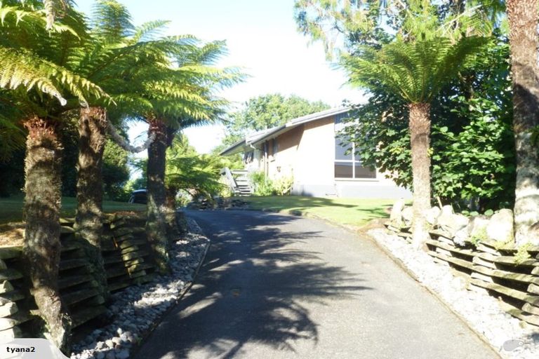 Photo of property in 40 Waianiwa Place, Tokoroa, 3420
