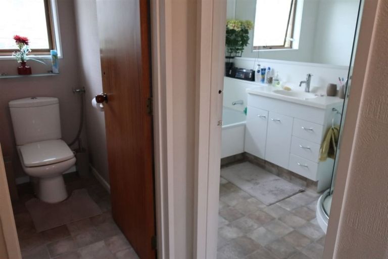 Photo of property in 8 Clyde Carr Crescent, Waimataitai, Timaru, 7910