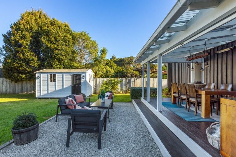 Photo of property in 16 Waitoki Road, Waitoki, Kaukapakapa, 0871