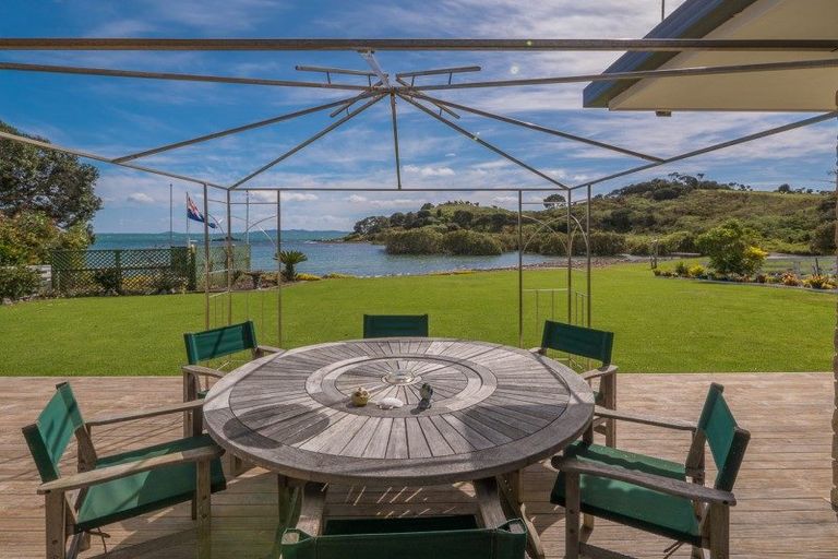 Photo of property in 275b State Highway 10, Cable Bay, 0420