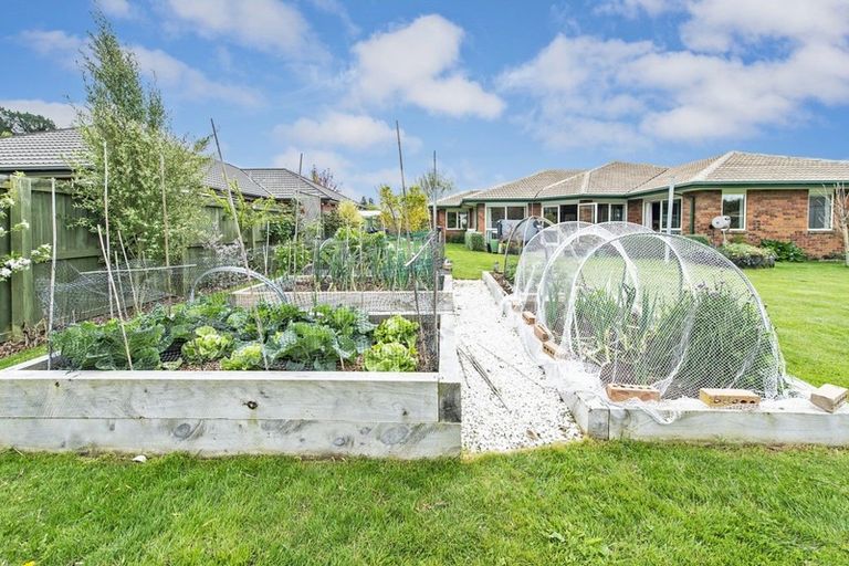 Photo of property in 79 North Terrace, Darfield, 7510