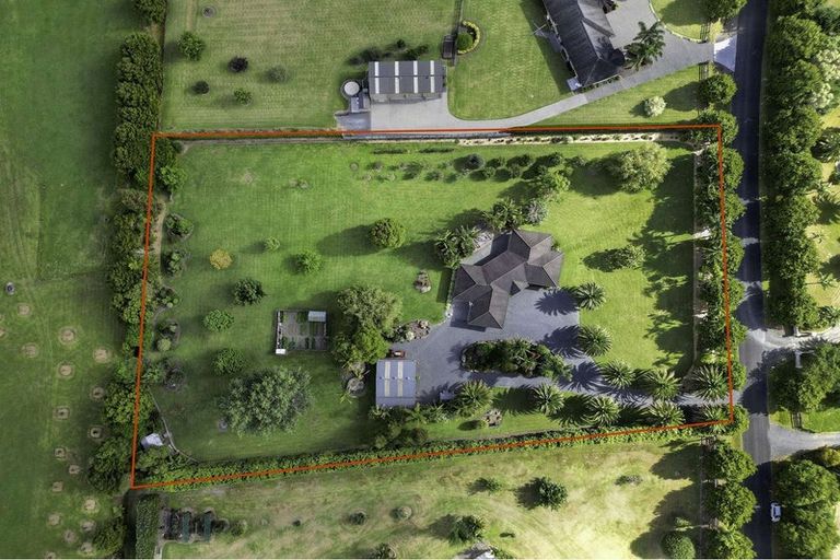 Photo of property in 108 Waitotara Drive, Waipapa, 0230