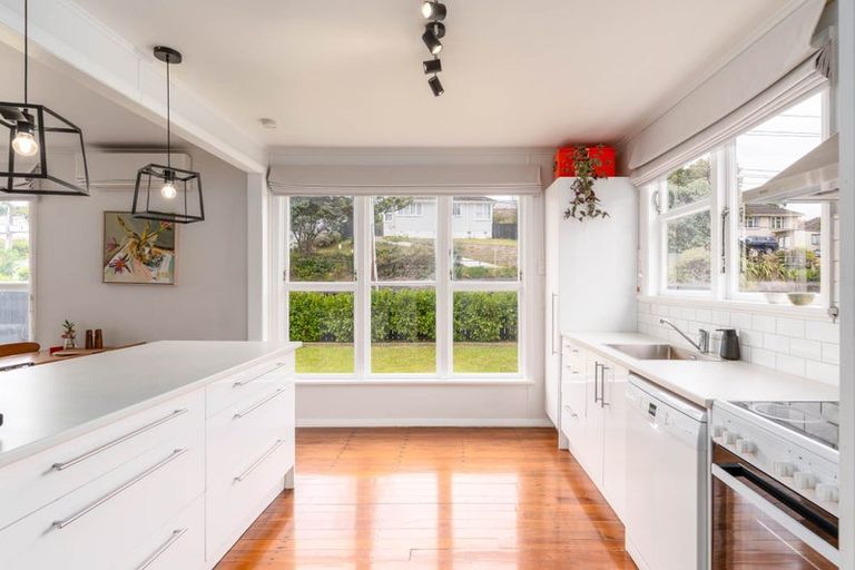 Photo of property in 61 Dimock Street, Titahi Bay, Porirua, 5022