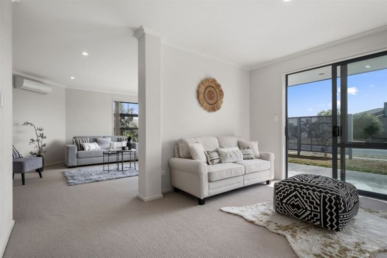 Photo of property in 125 Doncaster Drive, Papamoa Beach, Papamoa, 3118